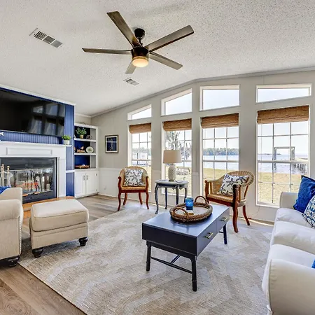 St Augustine Home With Dock And Lift On St Johns River